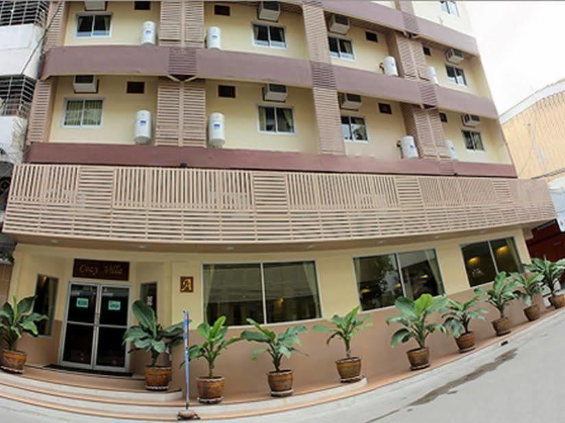 Cozy Villa Bangkok Exterior photo